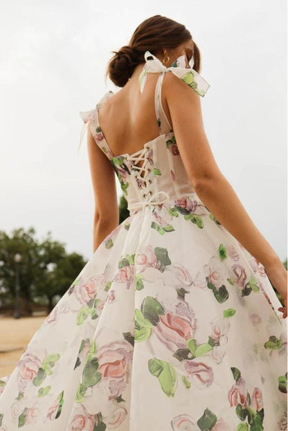 Vestido Sofía Midi Floral sin Tirantes