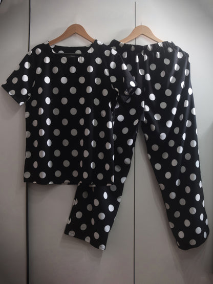 Conjunto Polka Dot de Camisa y Pantalón